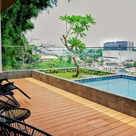 Patra Semarang Hotel & Convention Εξωτερικό φωτογραφία