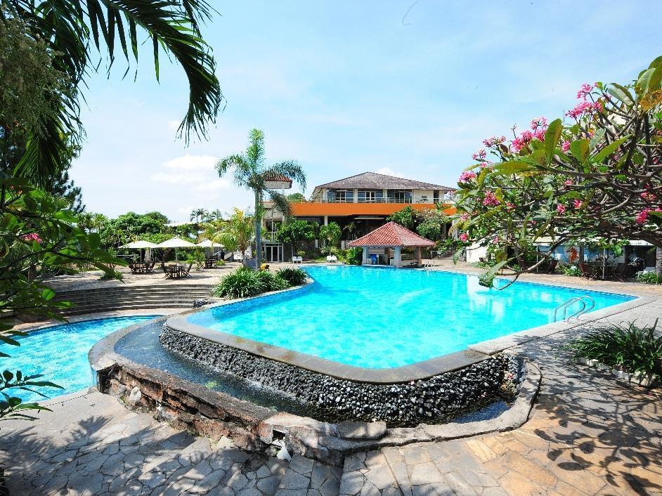 Patra Semarang Hotel & Convention Εξωτερικό φωτογραφία
