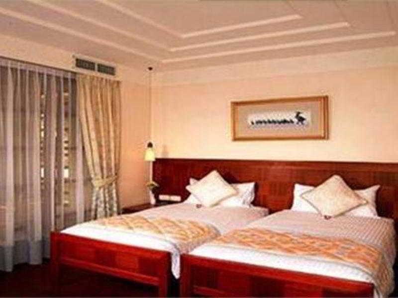 Patra Semarang Hotel & Convention Εξωτερικό φωτογραφία
