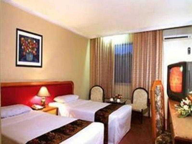 Patra Semarang Hotel & Convention Εξωτερικό φωτογραφία