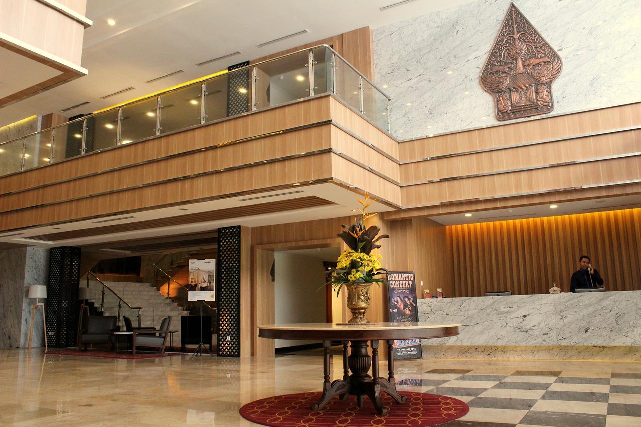 Patra Semarang Hotel & Convention Εξωτερικό φωτογραφία